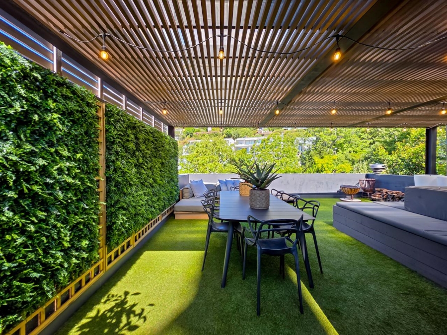 4 Bedroom Property for Sale in Higgovale Western Cape